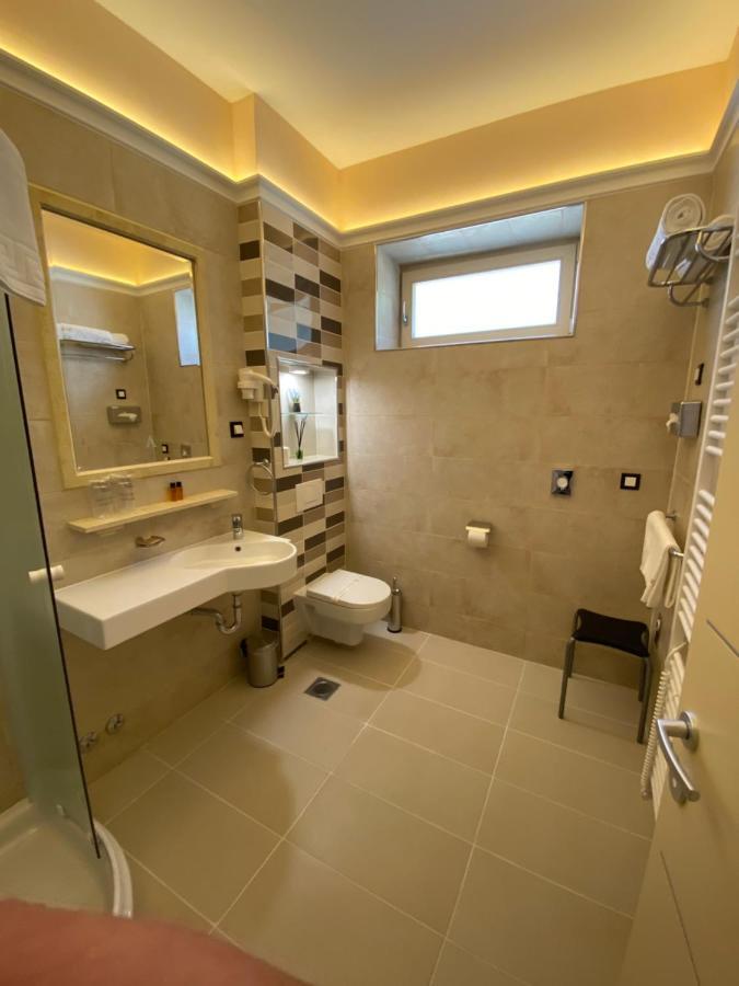 Villas Arbia - Magdalena By The Beach Banjol Ngoại thất bức ảnh